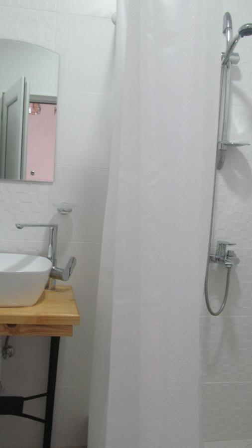 Hotel Classic Telavi Ngoại thất bức ảnh