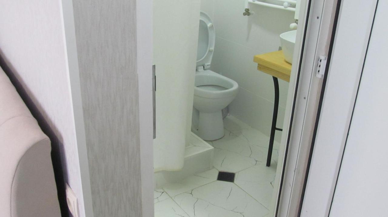 Hotel Classic Telavi Ngoại thất bức ảnh