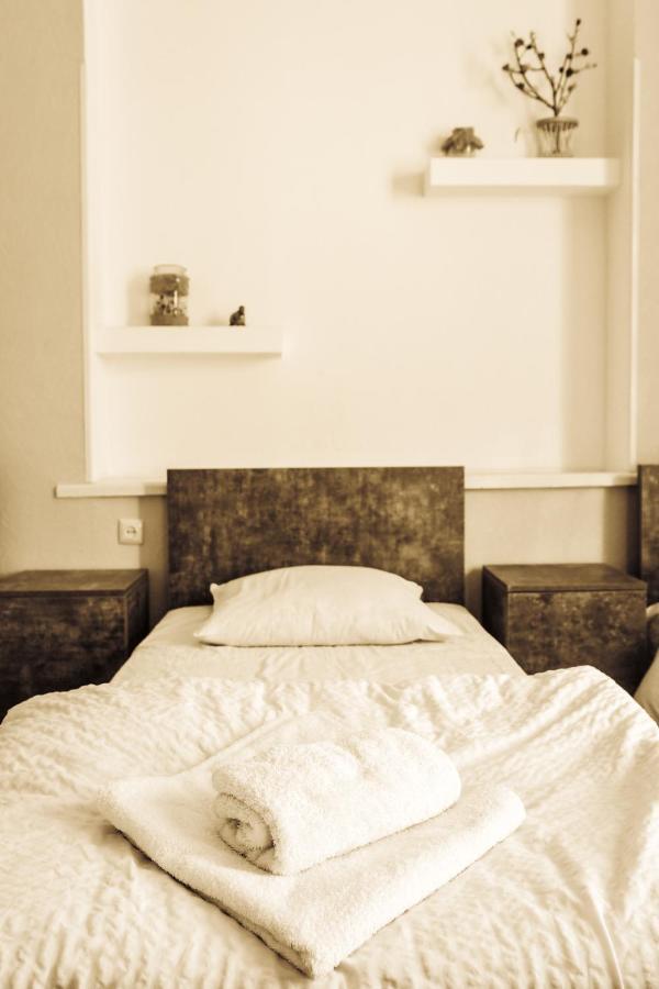 Hotel Classic Telavi Ngoại thất bức ảnh