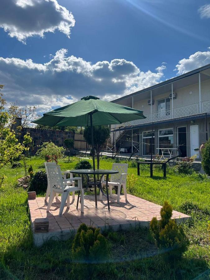 Hotel Classic Telavi Ngoại thất bức ảnh