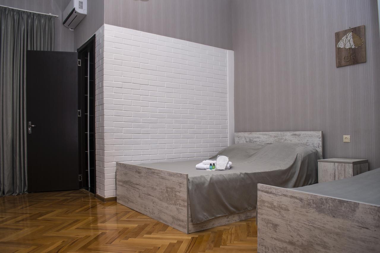 Hotel Classic Telavi Ngoại thất bức ảnh